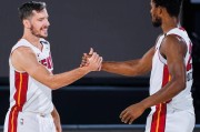  巴特勒三双热火力克凯尔特人  